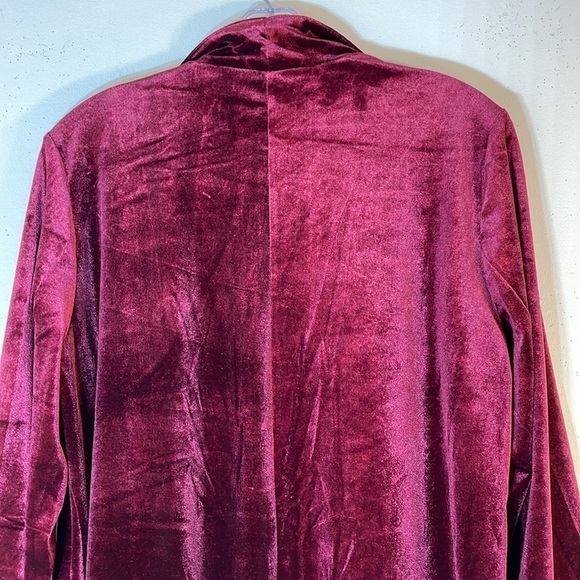 NWT. Futurino Large Burgundy Velvet Open Front Jacket. - Picture 13 of 15